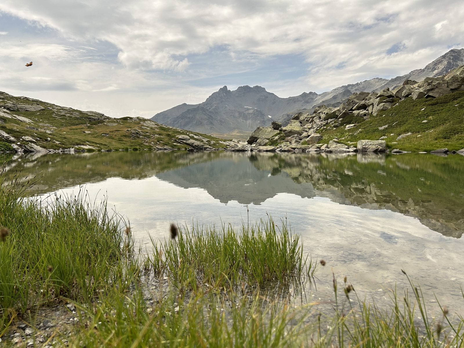 Randonnée vers un lac d'altitude près d'Orelle